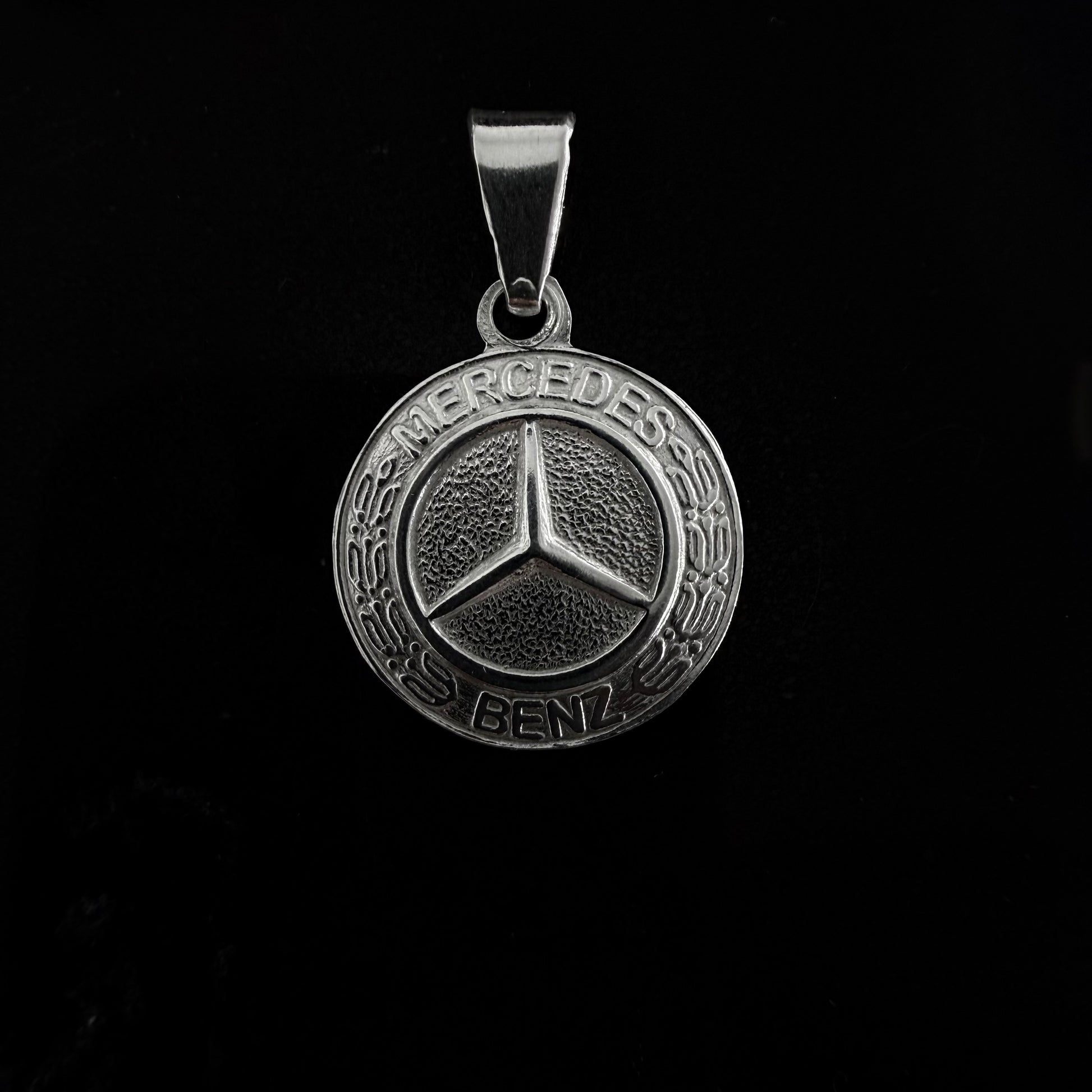 Colgante Logo Mercedes Benz - Plata 925